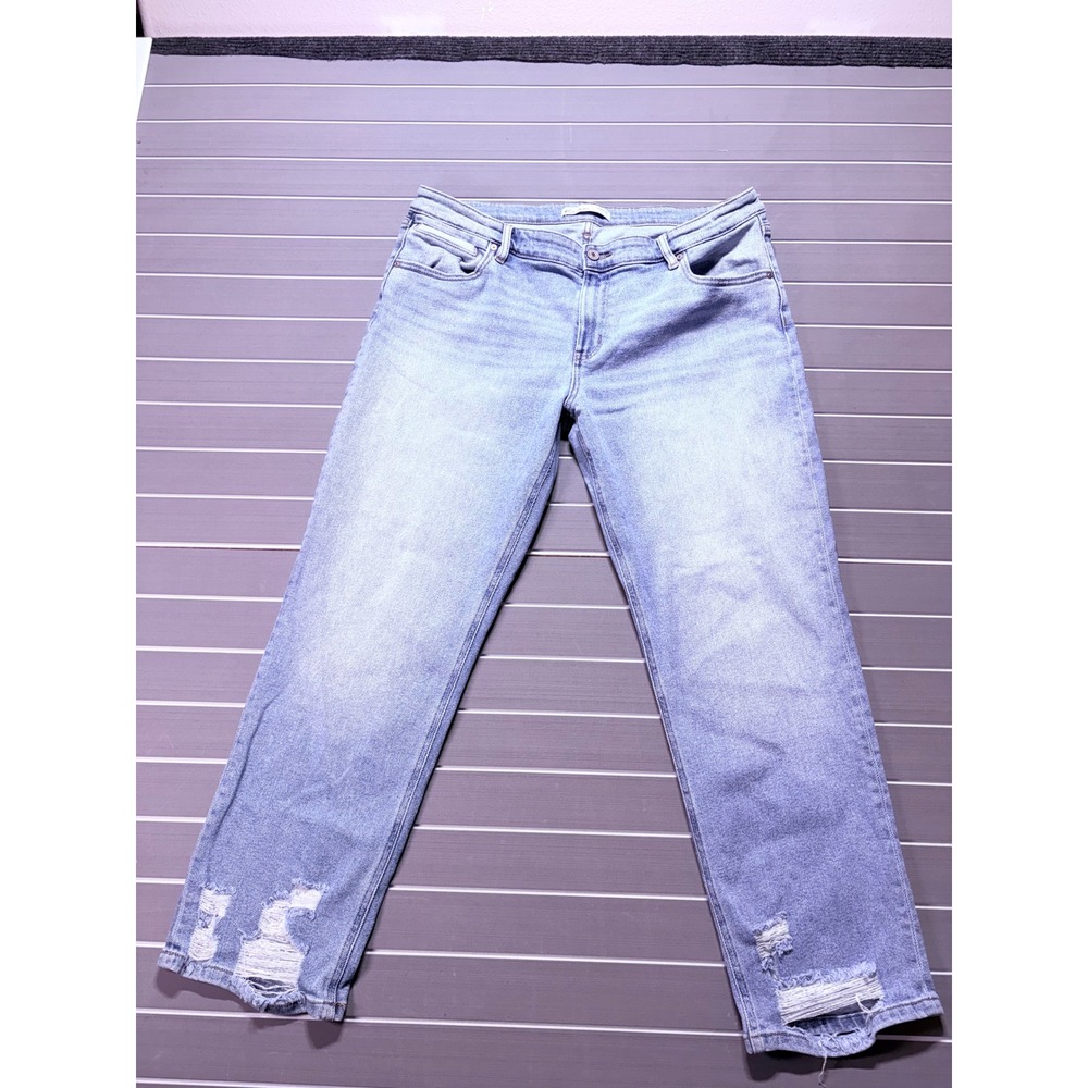 Kancan Womens Light‎ Wash Distressed Straight Leg High Rise Jeans Denim Blue